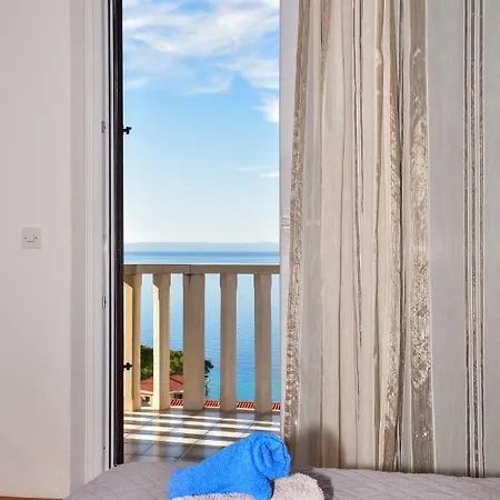 Mare Apartment *